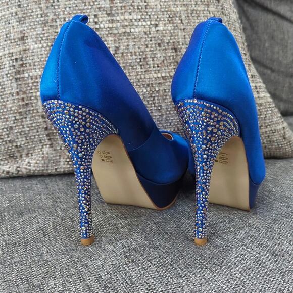 Steve Madden Posesion Royal Blue Heels Women's 9 Rhinestone Satin Sapphire Pumps - Picture 2 of 8